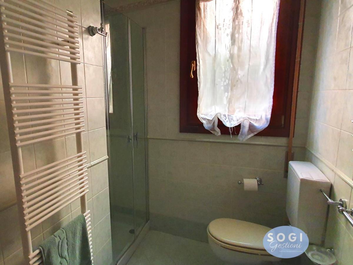 Апартаменты Casa Sbrindoli Лидо-ди-Езоло Экстерьер фото