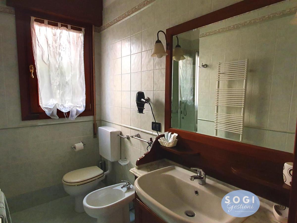 Апартаменты Casa Sbrindoli Лидо-ди-Езоло Экстерьер фото
